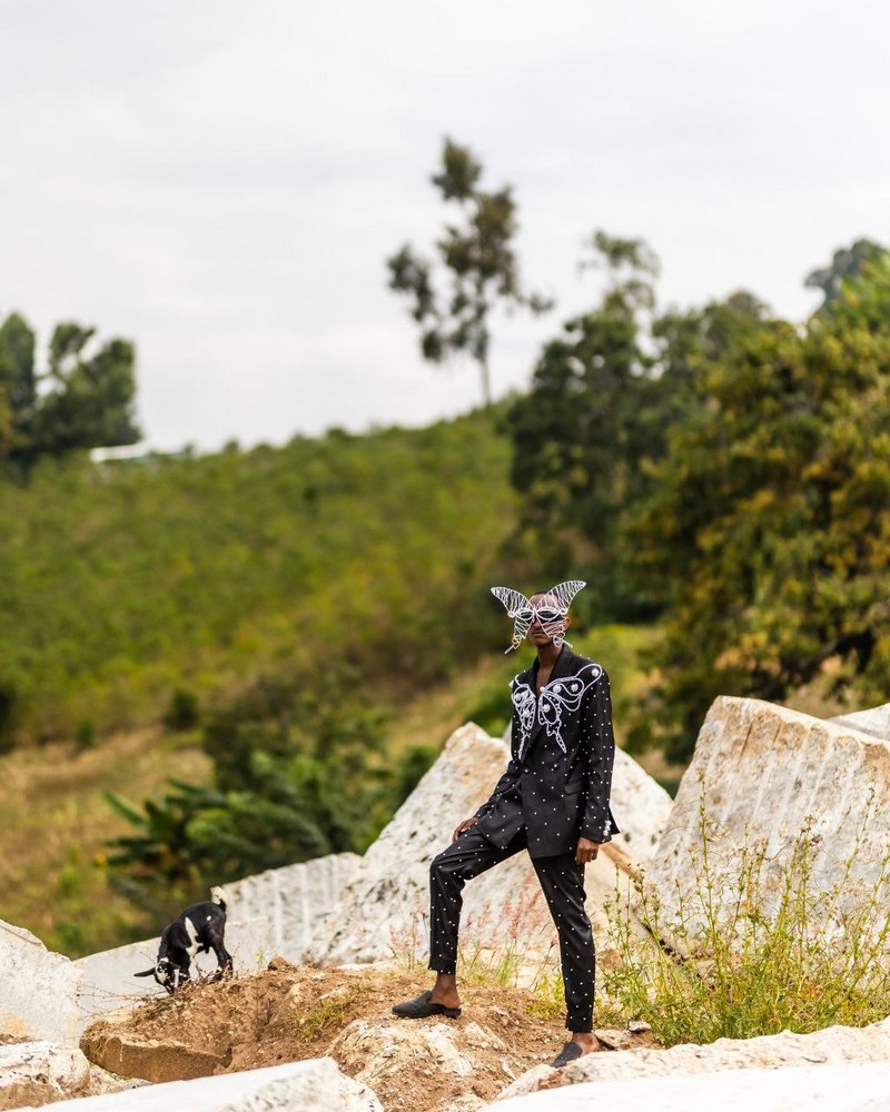 iyi myambaro irimo n iy abagabo ishobora kwambarwa mu birori bitandukanye ff5b4