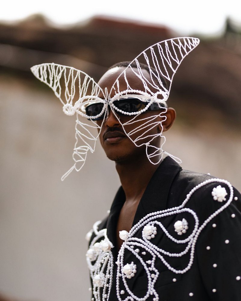 iyi myambaro yiswe the cycle of rebirth yatuwe umubyeyi wa niyitanga olivier watangije tanga designs c0a72