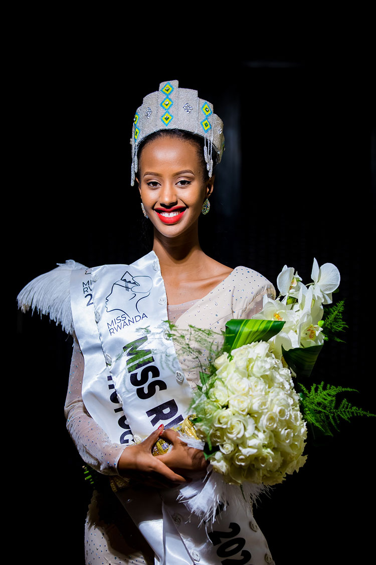 xmiss rwanda 2020 winner naomie nishimwe was dressed up by tanga design.jpg.pagespeed.ic.ePK28rKKG2